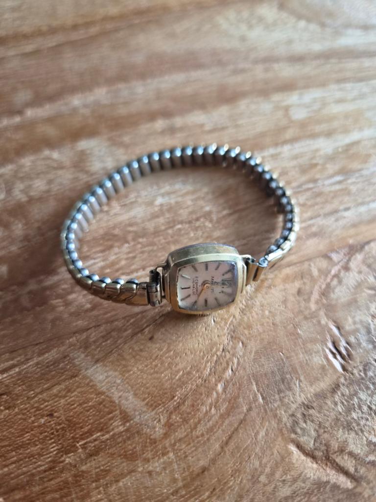Marti antiek / vintage 14kt gouden horloge dames, Sieraden, Tassen en Uiterlijk, Horloges | Antiek, Ophalen of Verzenden, Goud