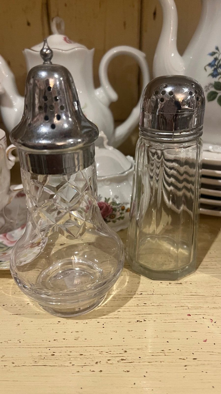 Brocante Glazen Suikerstrooiers - Set van 2, Antiek en Kunst, Ophalen of Verzenden