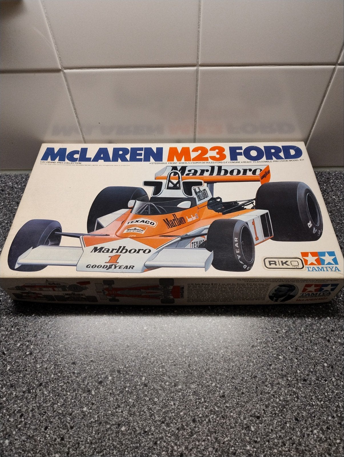 Vintage 1/20 Tamiya kit McLaren M23 Ford, Hobby en Vrije tijd, Modelbouw | Auto's en Voertuigen, Auto, Groter dan 1:32, Ophalen of Verzenden