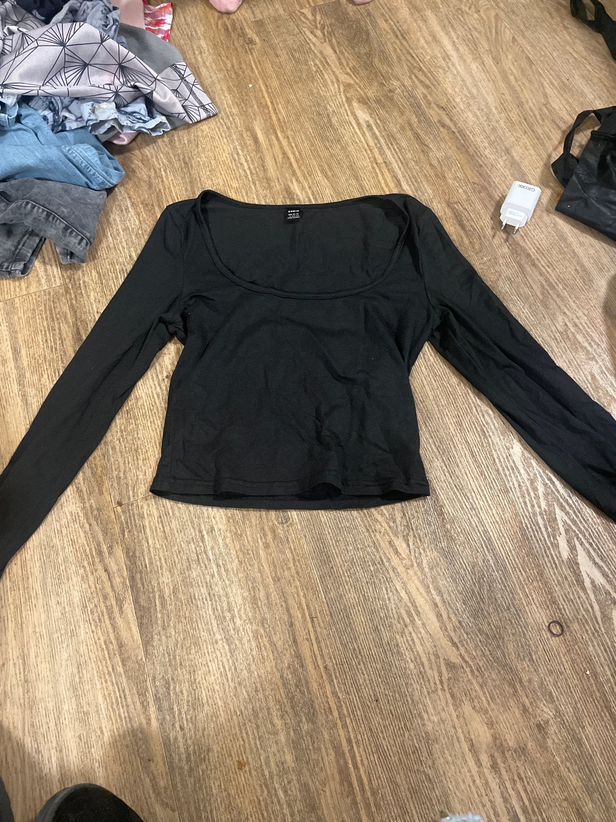 Zwarte Shein crop top met lange mouwen - Maat L, Ophalen, Zwart, Maat 42/44 (L), Zo goed als nieuw