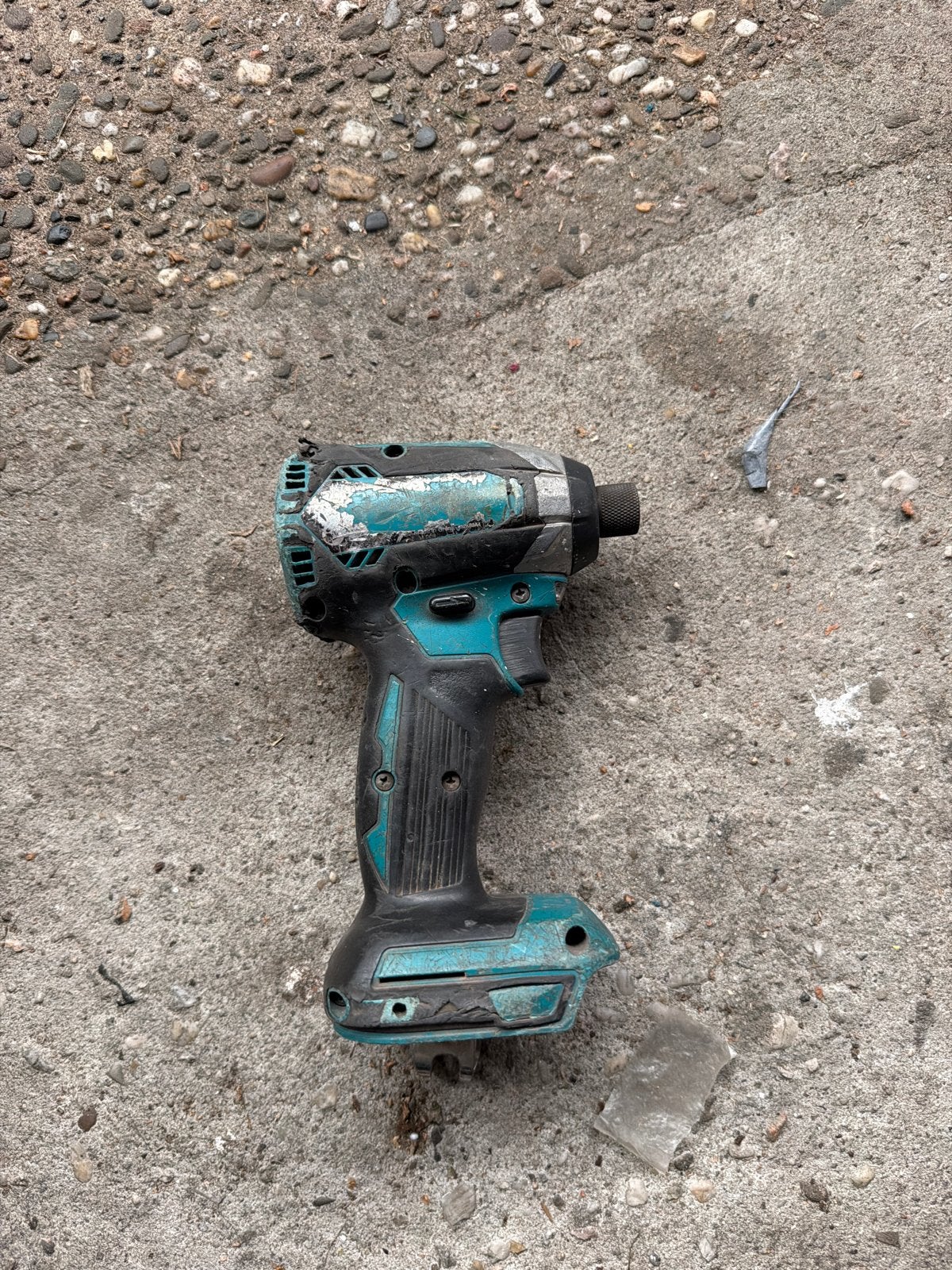 Makita DTD154 slagschroevendraaier/haakse slijper/acculamo, Doe-het-zelf en Verbouw, Gebruikt, Variabele snelheid, Verzenden, Boor- en Schroefmachine