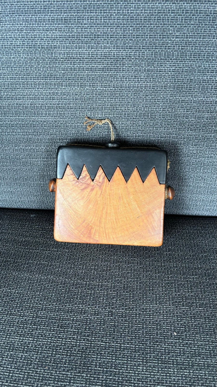 Vintage houten tabaksdoos uit Sumba, Ophalen of Verzenden