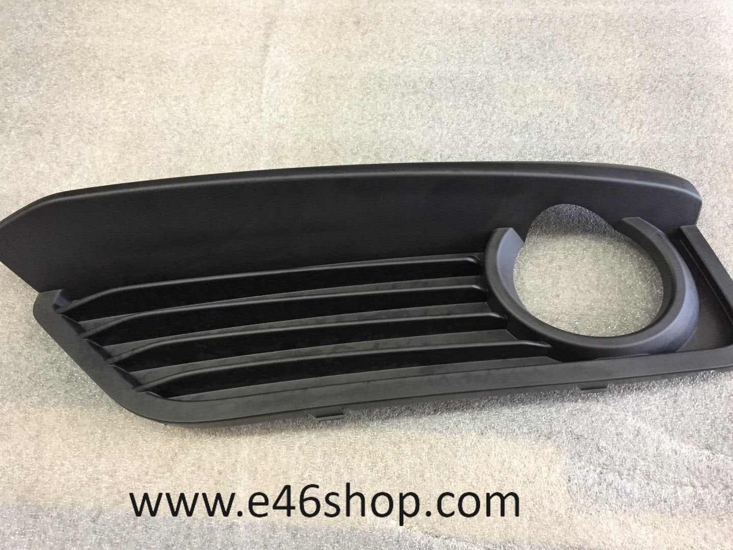 BUMPERGRILLE MISTLAMP BMW F20 F21 LINKS OE 51117371665, -, -, Nieuw, Ophalen of Verzenden