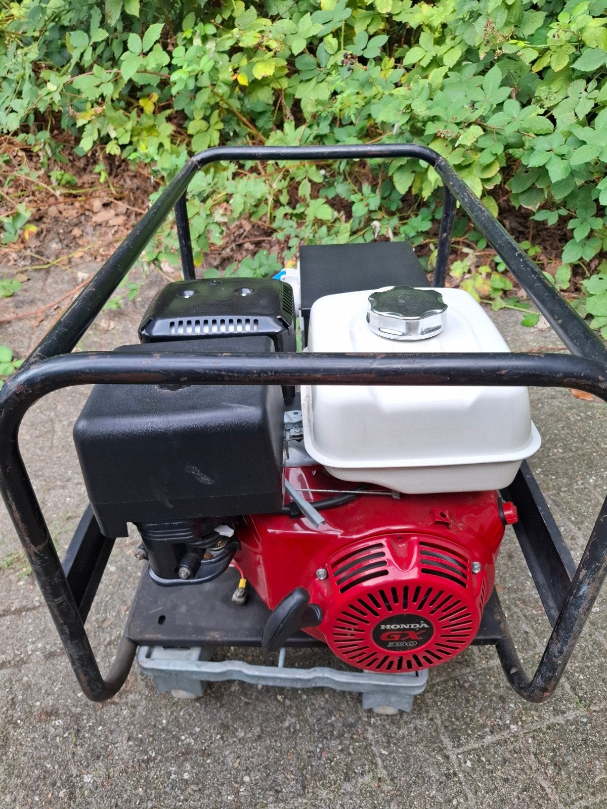 Honda aggregaat generator benzine 230volt 5kw, Doe-het-zelf en Verbouw, Aggregaten, Ophalen, Gebruikt, 5 tot 10 kVA, Benzine