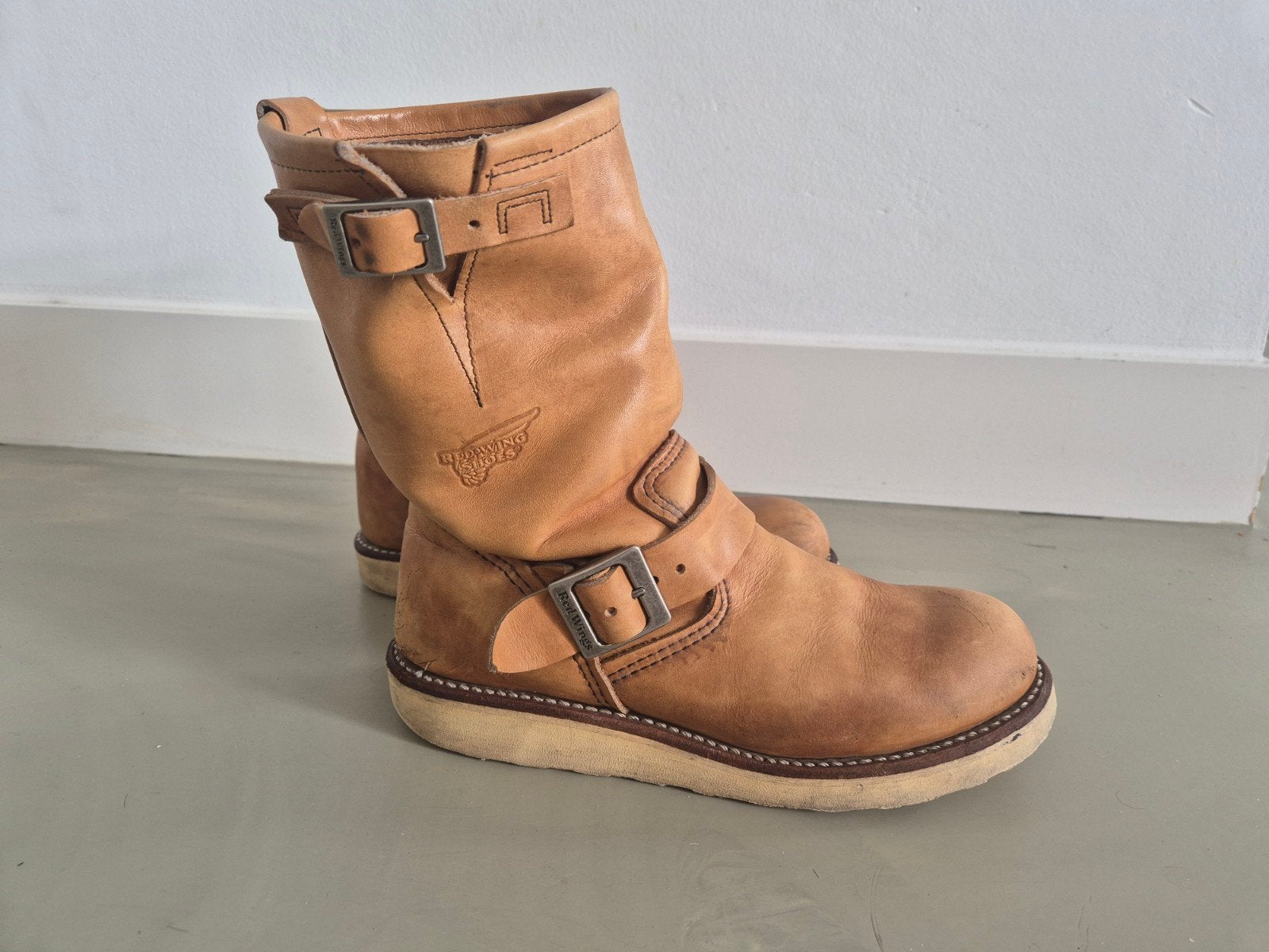 Originele Red Wing laarzen maat 38.5 (valt ruim), Kleding | Dames, Bruin, Lage of Enkellaarzen, Ophalen of Verzenden, Gedragen