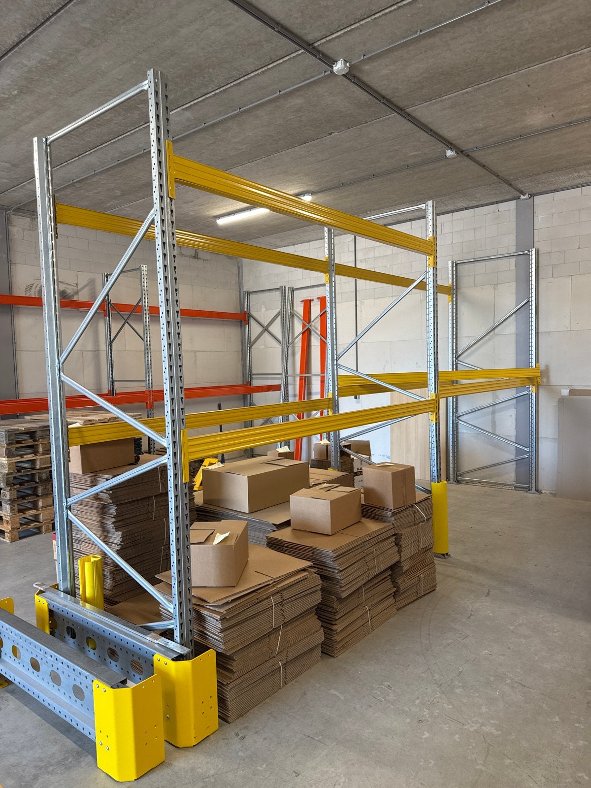 Palletstelling Meta Assisten - 3 staanders, 300x110cm, Zakelijke goederen, Kantoor en Winkelinrichting | Magazijn, Stelling en Opslag