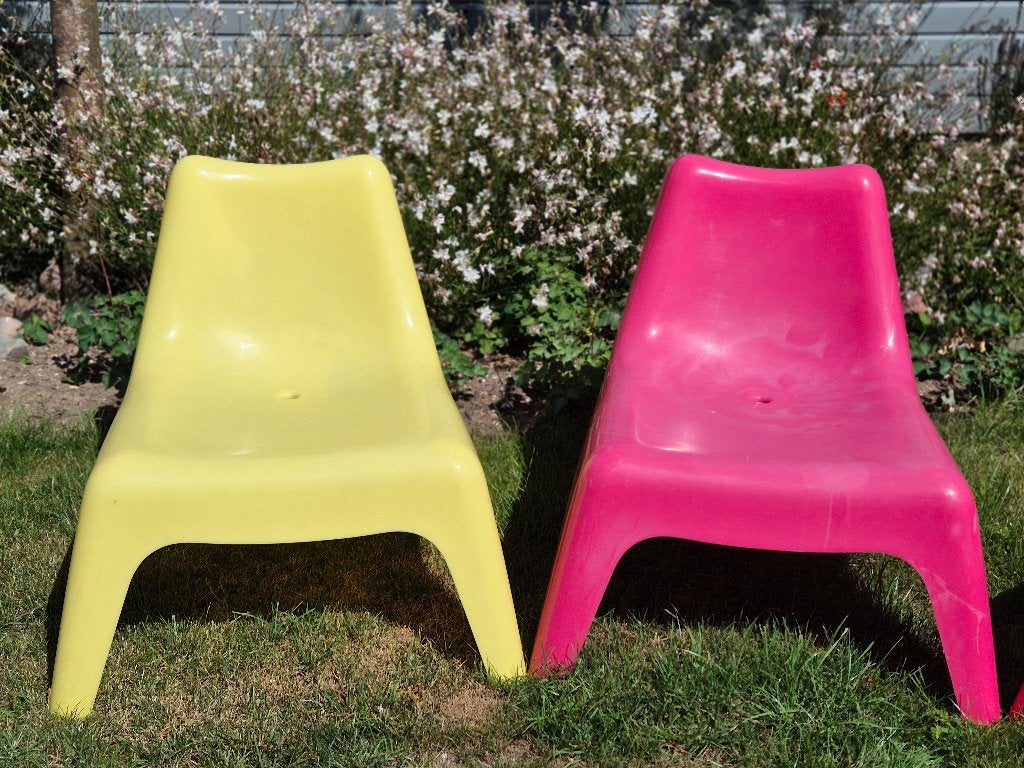 IKEA PS tuinstoel Knal roze en knalgeel, hele set 35 euro, Tuin en Terras, Tuinstoelen, Ophalen, Zo goed als nieuw, Kunststof