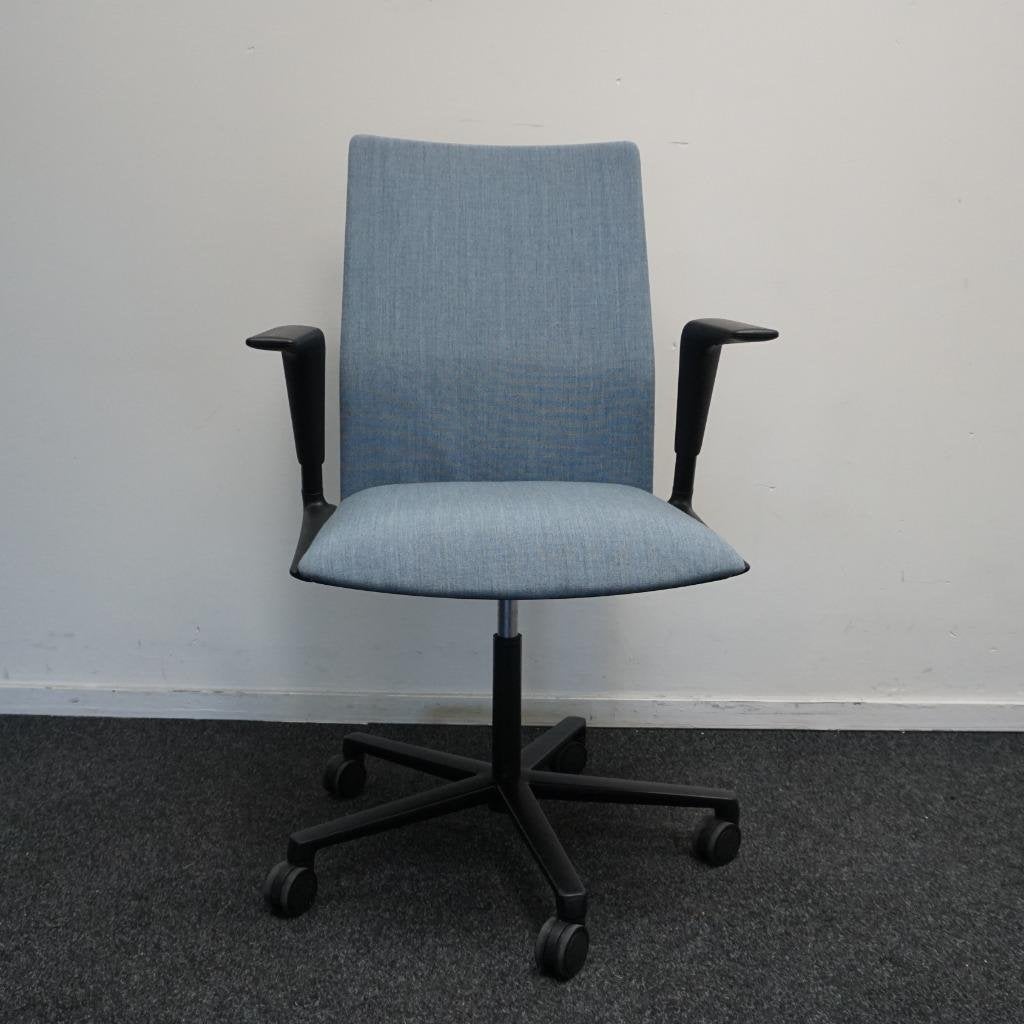 Arper Kinesit Vergaderstoelen | Bureaustoelen | Blauwe Stof, Gebruikt, -, Blauw, -