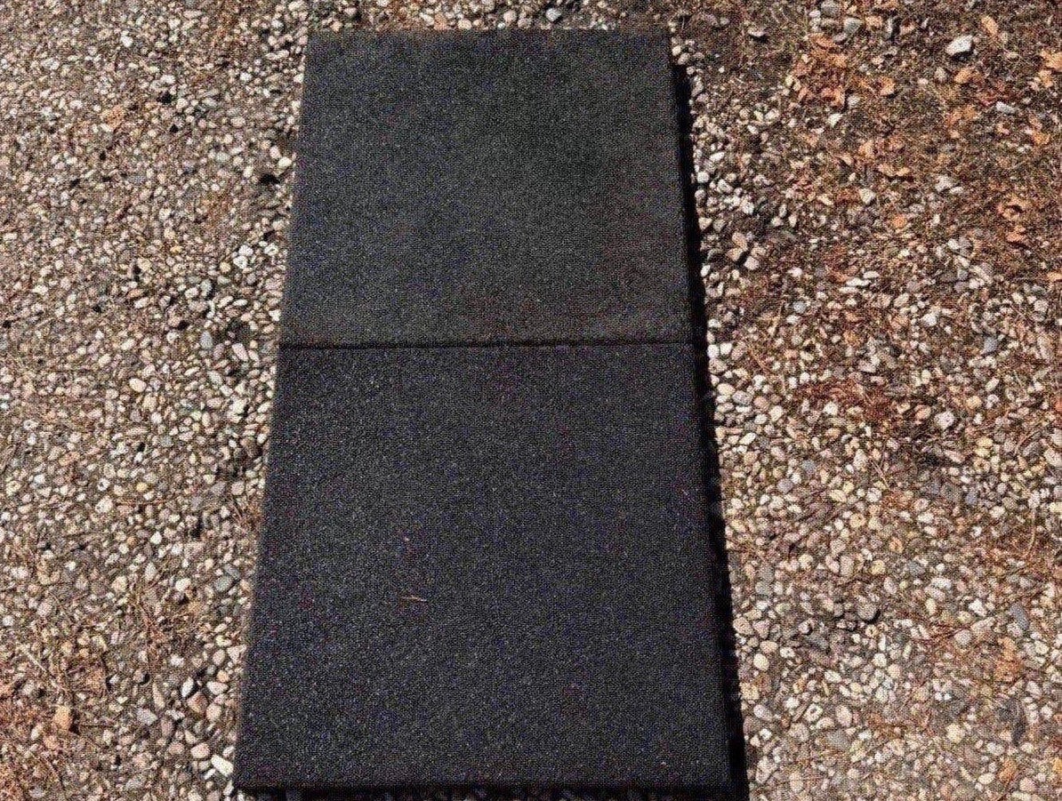 Rubberen tegels 50x50x4,5 speeltoestel stal ed ruim 50m2, Ophalen, Zo goed als nieuw, Rubber, Overige typen