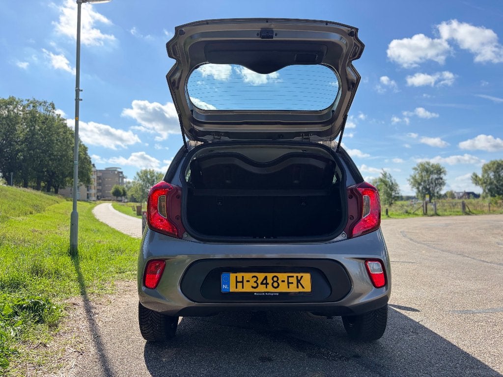 Foto 12 van Kia Picanto 1.0 MPi 67pk 4-zits 2020 Grijs