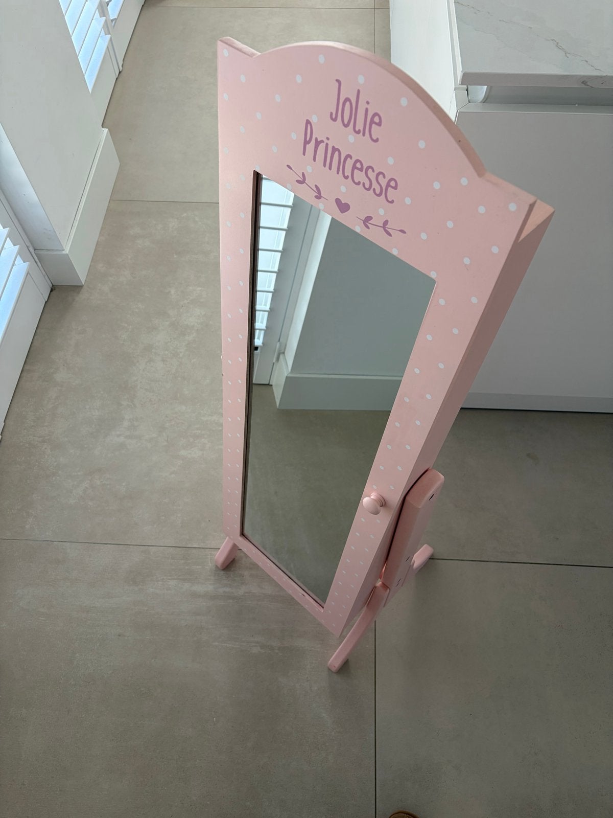Roze spiegel met sieradenkastje 'Jolie Princesse', Ophalen, Minder dan 50 cm, Gebruikt, 100 tot 150 cm