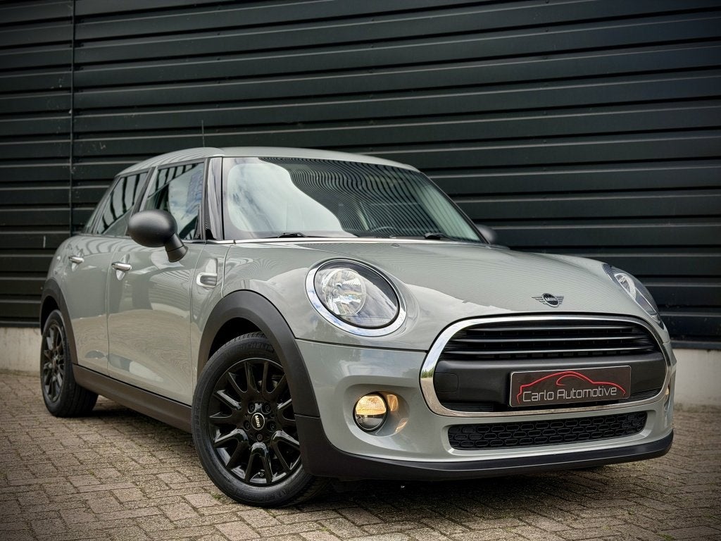 MINI One 1.5 Salt 5-DEURS AUT|NAVI|CAMERA|CRUISE|AIRCO NAP, Stof, Gebruikt, Euro 6, Start-stop-systeem
