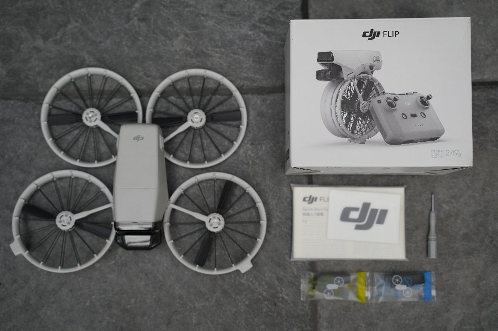 DJI Flip + Accu + Accessoires, Audio, Tv en Foto, Ophalen of Verzenden, Zo goed als nieuw