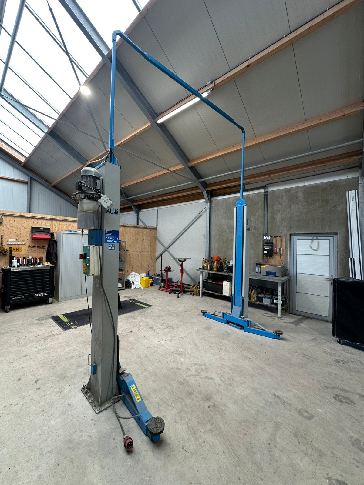 Nette Autec VLT 2 kolom hefbrug 3200kg, Auto diversen, Autogereedschap, Ophalen, Zo goed als nieuw