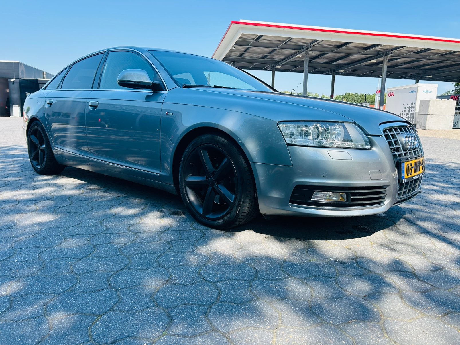 Audi A6 2.0 Tfsi AUT 2010 Grijs, Zwart, 4 cilinders, 1984 cc, Leder en Stof