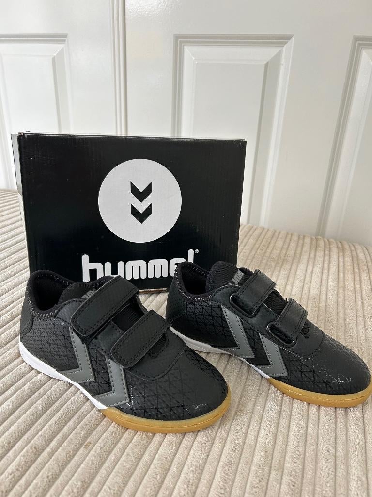 Hummel Spirit schoenen schoolgym klittenband maat 28 NIEUW, Sport en Fitness, Voetbal, Maat XS of kleiner, Schoenen, Nieuw, Ophalen of Verzenden