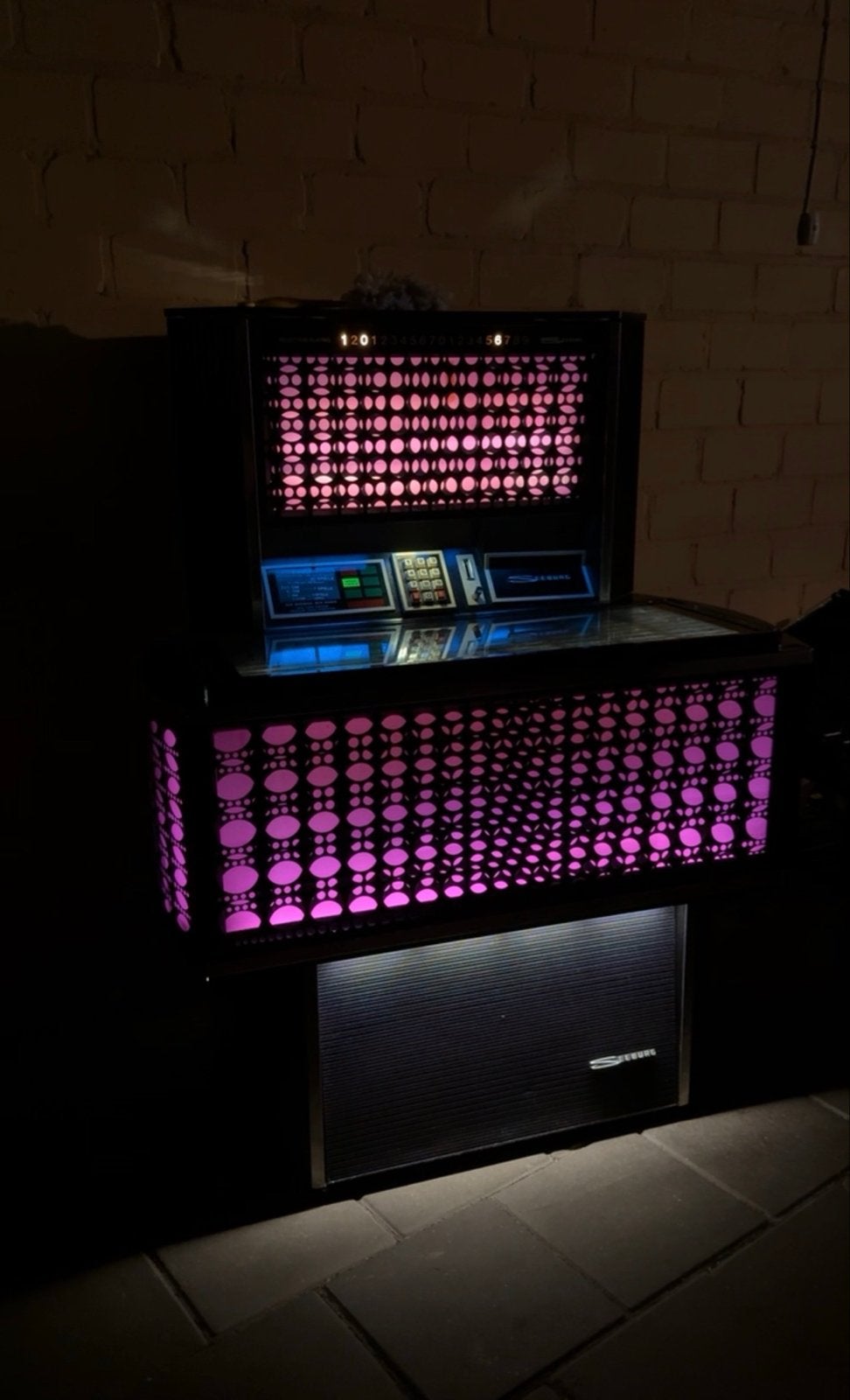 Seeburg olympia Jukebox met singles, Verzamelen, Gebruikt, 1960 tot 1970, Seeburg, Ophalen