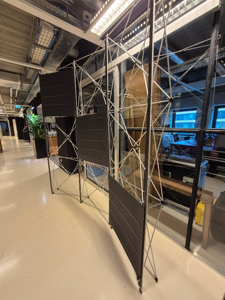 Pop-up beurswand 3x3 – Inklapbaar + Transporthoes, Ophalen, Zo goed als nieuw, Meerdere media, Zakelijk