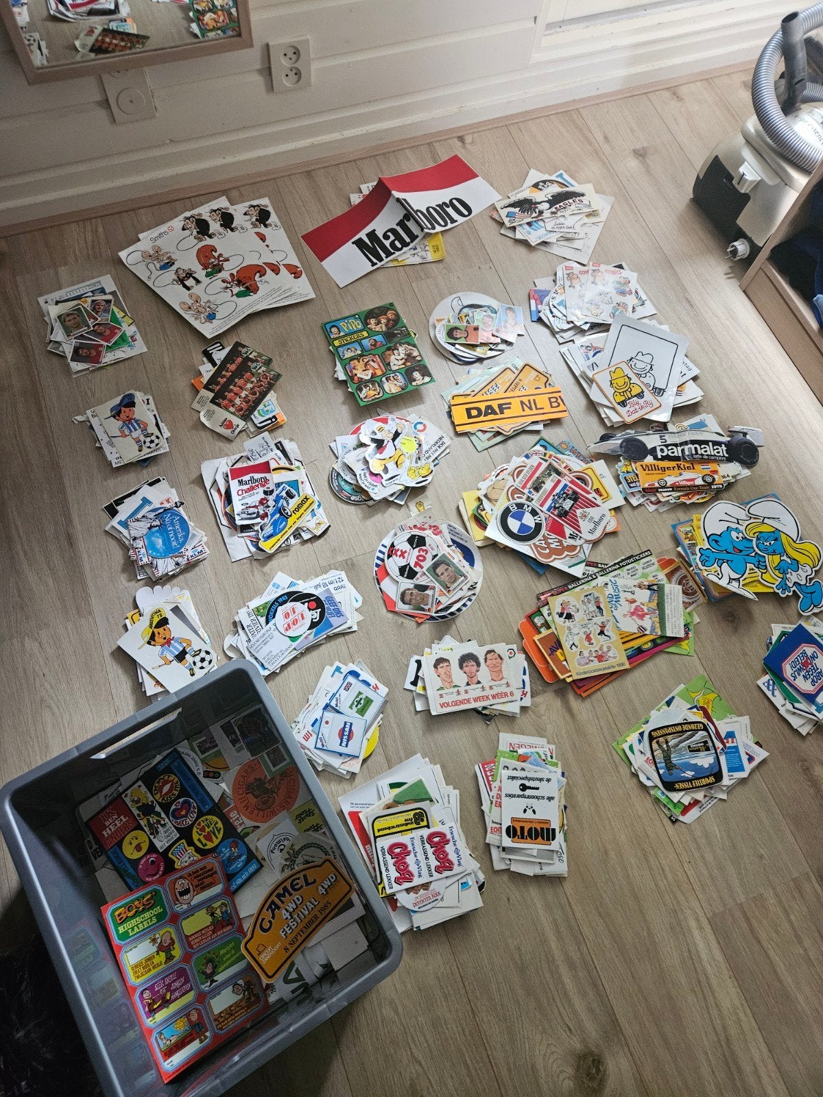 stickers verzameling, Ophalen of Verzenden, Zo goed als nieuw