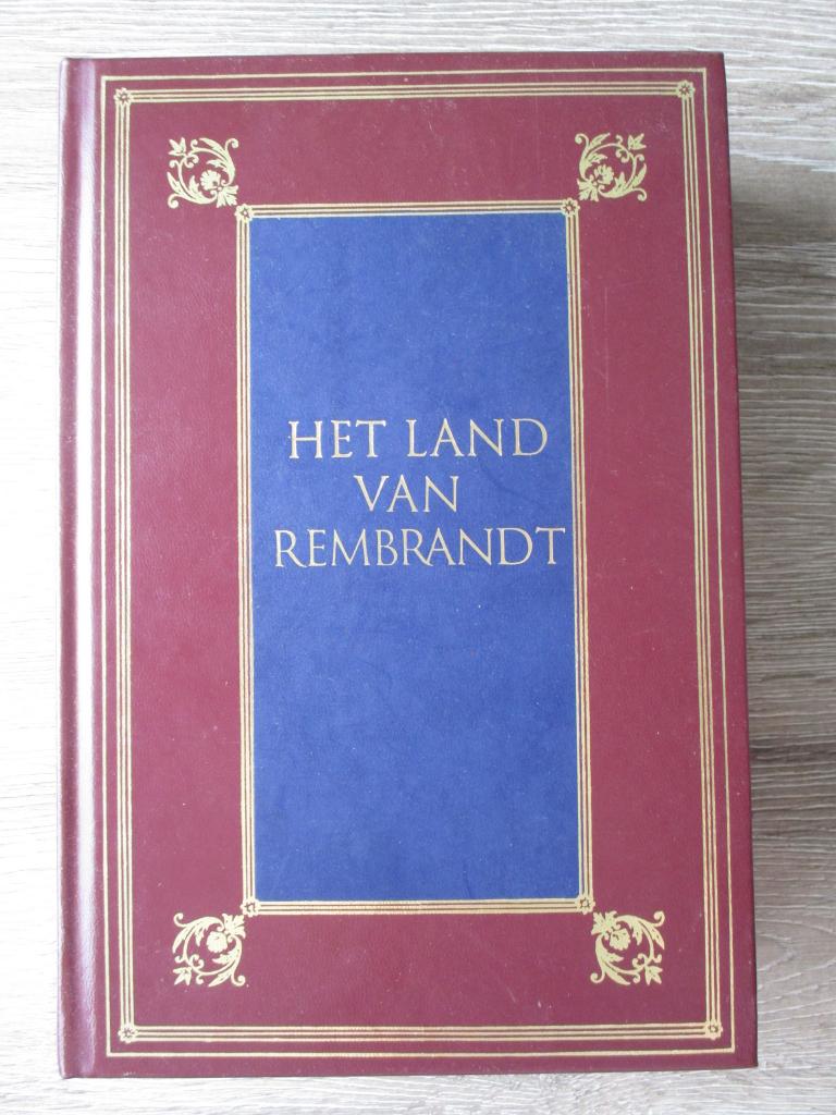 Het land van Rembrandt, Ophalen of Verzenden, Gelezen