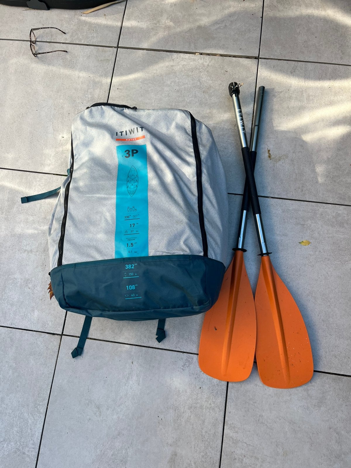 Itiwit 100 Opblaasbare kayak voor 3 personen, Watersport en Boten, Ophalen of Verzenden, Zo goed als nieuw, SUP-accessoire