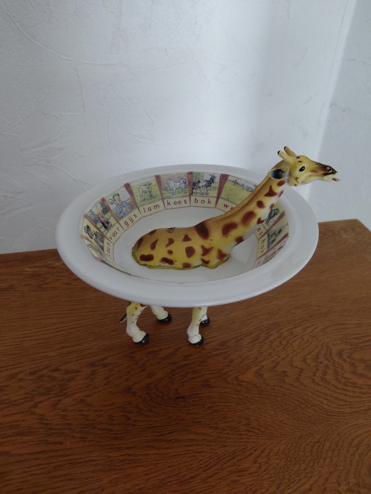 Schaal op pootjes Giraffe met vintage bordje Aap, Noot, Mies, Ophalen of Verzenden