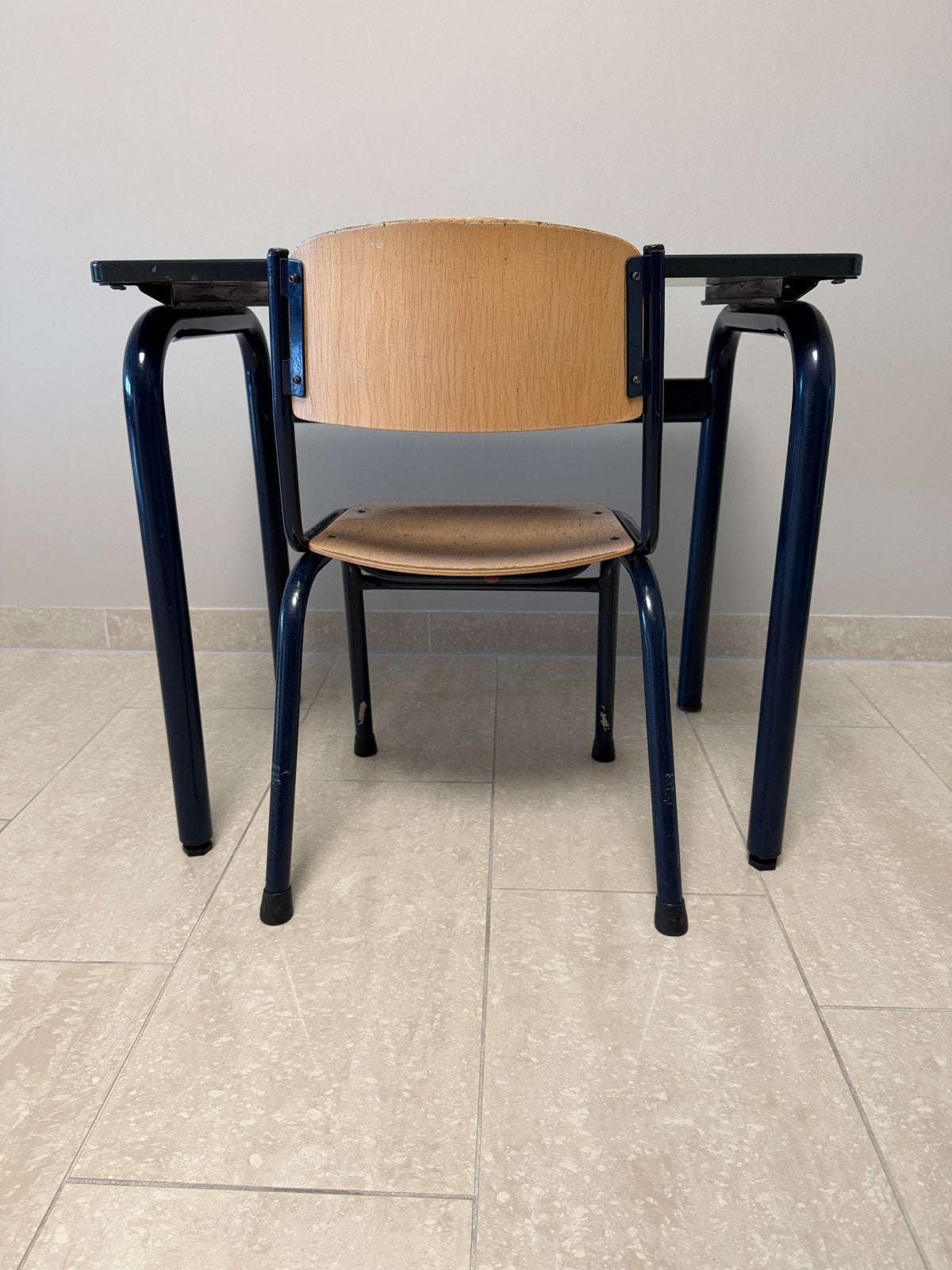 schoolbankje met stoel voor kinderen, Kinderen en Baby's, Kinderkamer | Tafels en Stoelen, Ophalen of Verzenden, Gebruikt, Tafel(s) en Stoel(en)