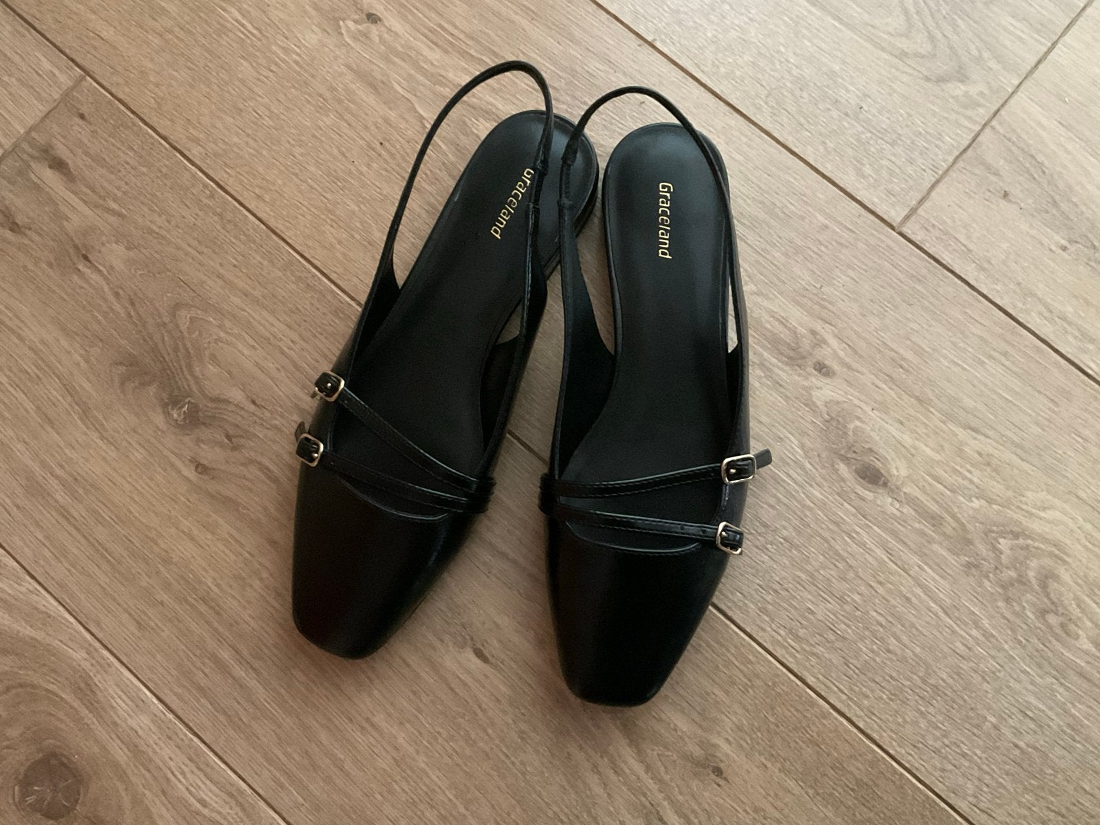 Graceland Slingback Pumps Zwart, zo goed als nieuw, Kleding | Dames, Schoenen, Pumps, Zwart, Ophalen of Verzenden, Zo goed als nieuw