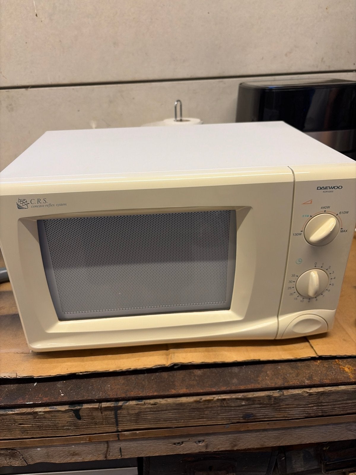 Daewoo Magnetron - Compact en Functioneel, Ophalen, Gebruikt, Minder dan 45 cm, Magnetron