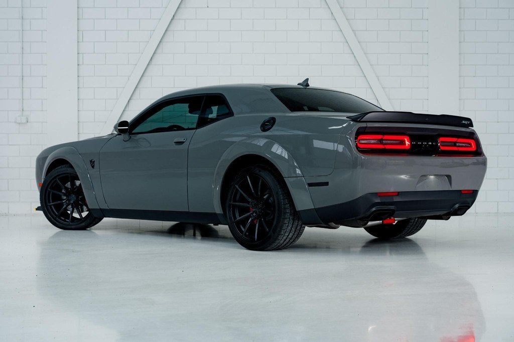 Dodge Challenger Demon #3190 l Complete Crate l Harman Kardo, Auto's, Dodge, Automaat, Stof, Gebruikt, 840 pk