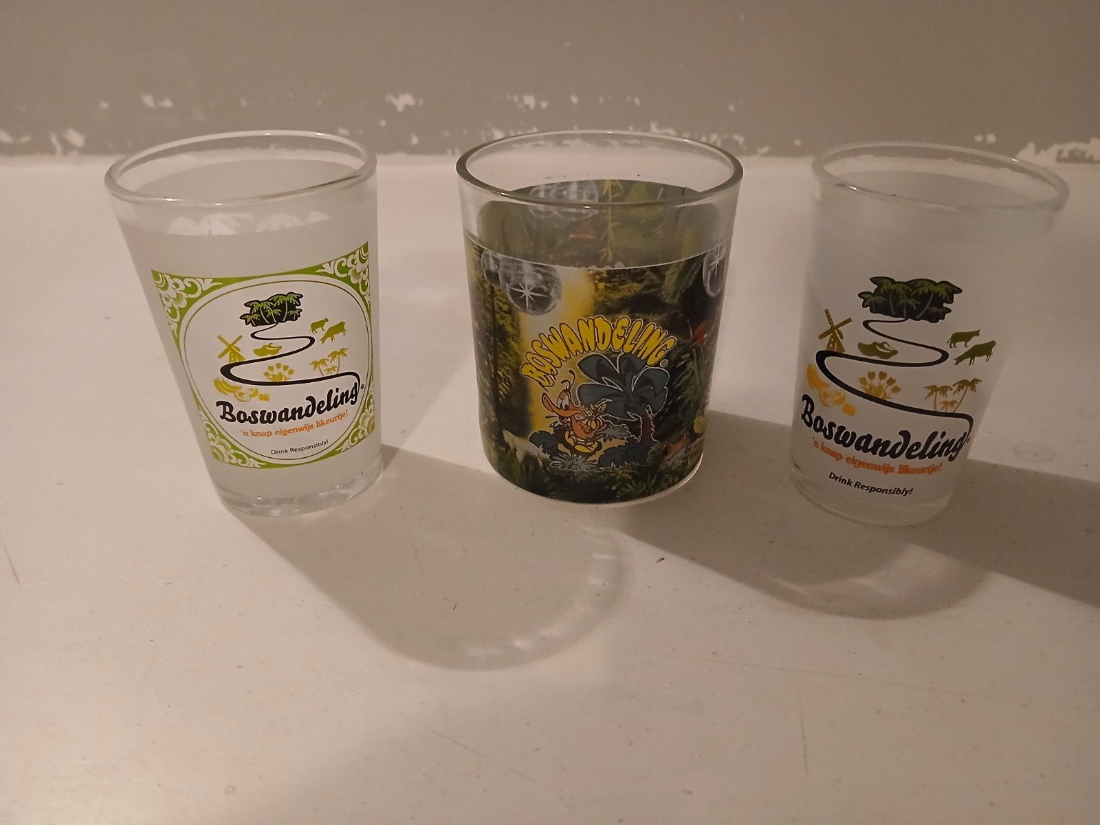 Set van 3 Boswandeling shotglaasjes, Ophalen of Verzenden, Zo goed als nieuw