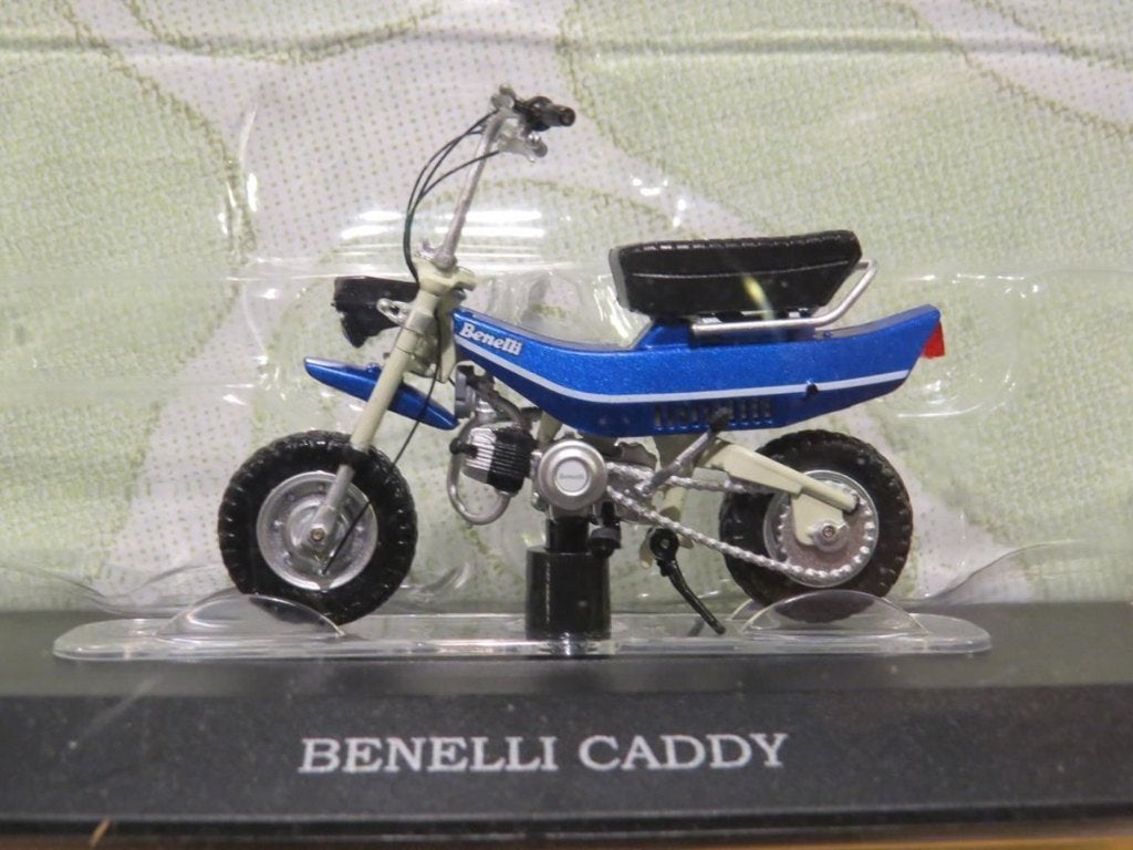 Benelli Caddy brommer 1:18 (M026), Serviceclientele@altaya.be, Overige typen, Nieuw, Ophalen of Verzenden