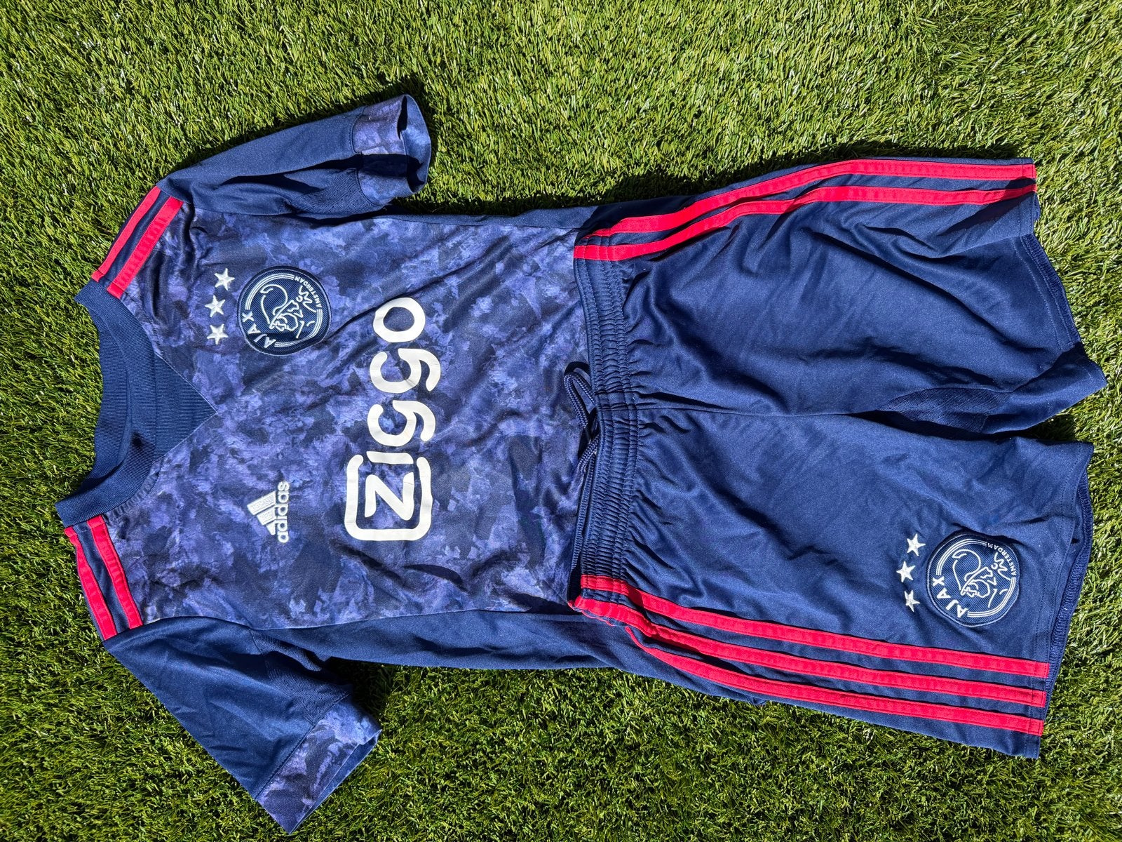 Ajax tenue MT 140 - Vd Beek 6, Kinderen en Baby's, Kinderkleding | Maat 140, Ophalen of Verzenden, Gebruikt, Jongen, Sport- of Zwemkleding