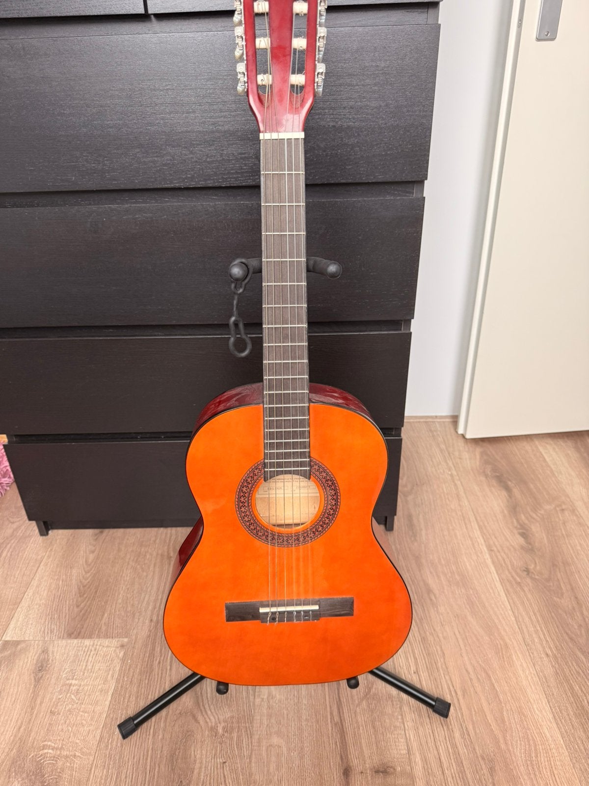 Gitaar: EKO CS5-Pack Natural 3/4-formaat klassieke gitaar, Muziek en Instrumenten, Snaarinstrumenten | Gitaren | Akoestisch, Ophalen