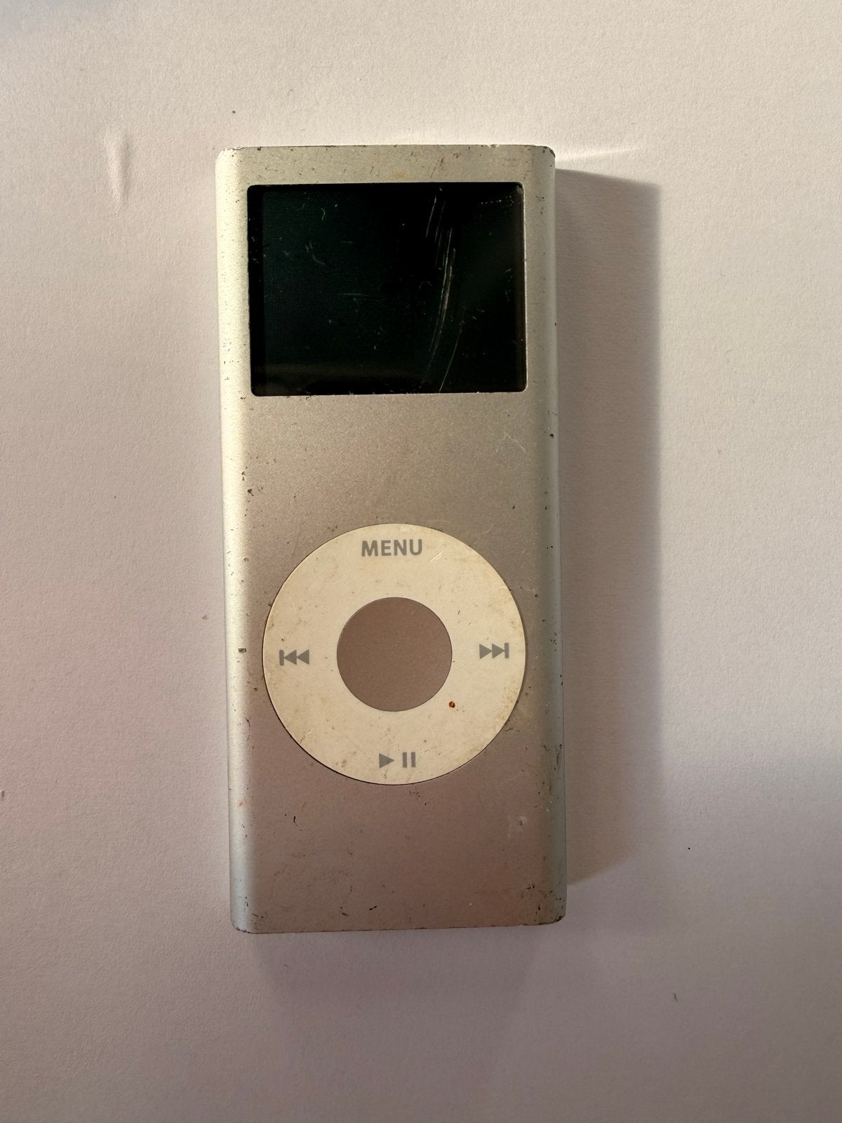 iPod Nano 2 - 2GB - Batterij defect, Niet werkend, Nano, Zilver, Minder dan 2 GB