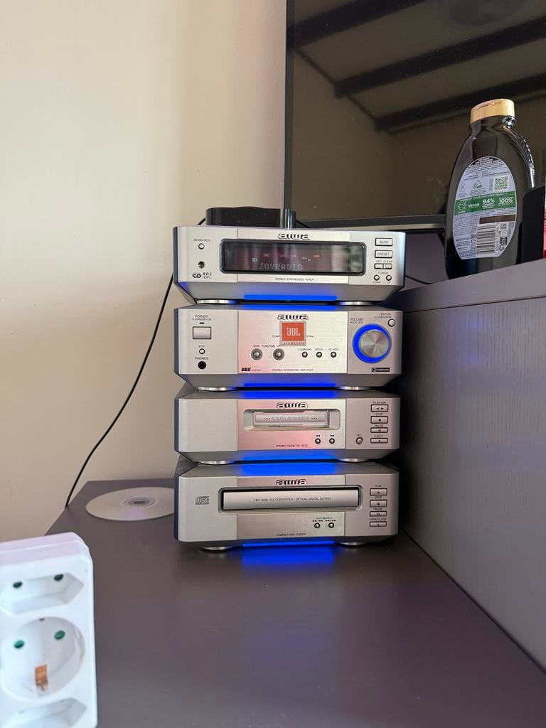Aiwa stereotoren met JBL speakers en subwoofer, Ophalen, Zo goed als nieuw, 120 watt of meer, Subwoofer