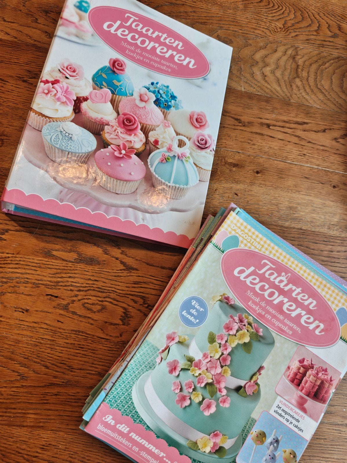 47x DeAgostini Tijdschriften Taarten Decoreren, Ophalen of Verzenden, Zo goed als nieuw, Overige typen