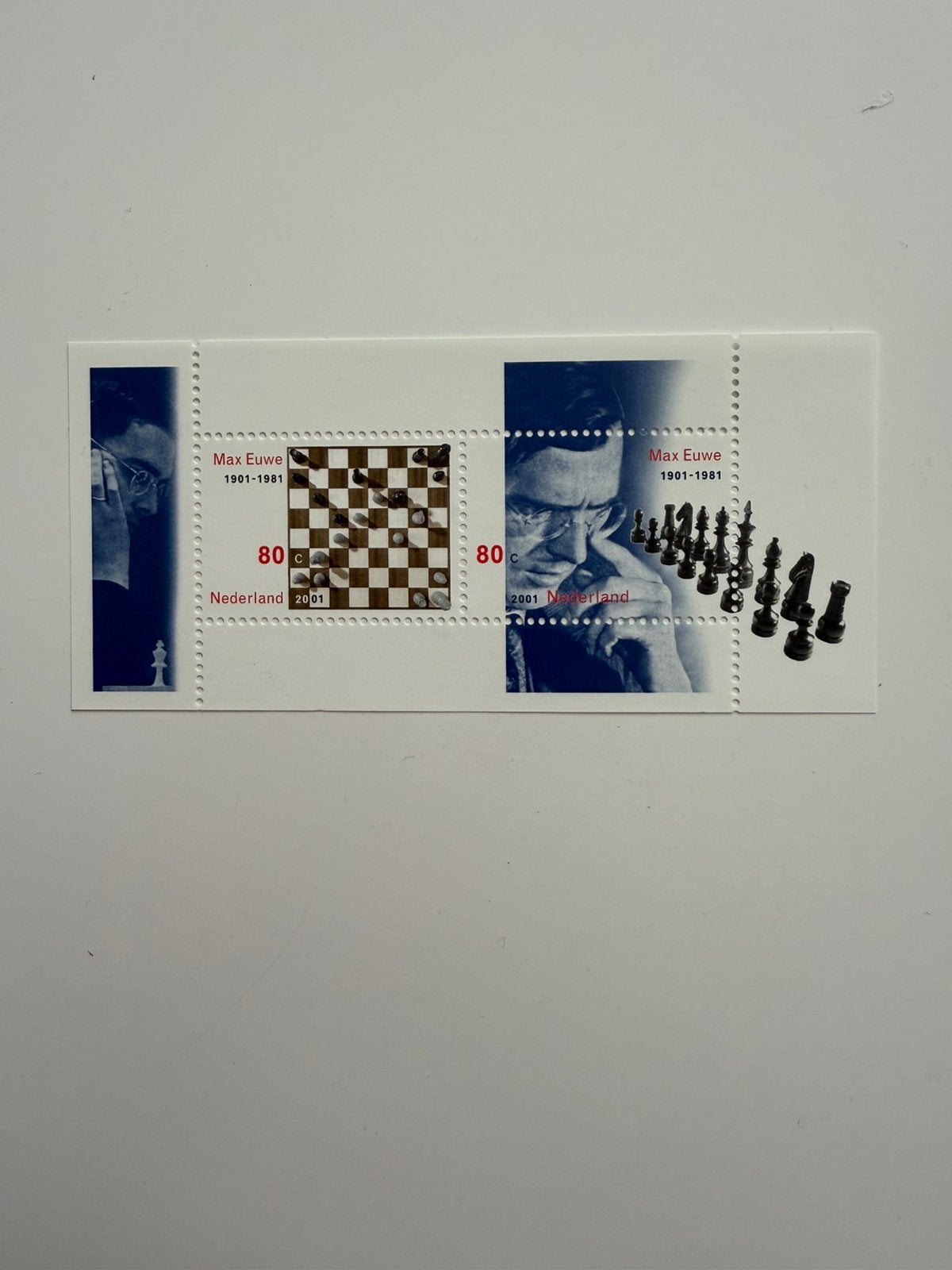 Postzegels 2001 100ste geboortedag Max Euwe, Verzenden