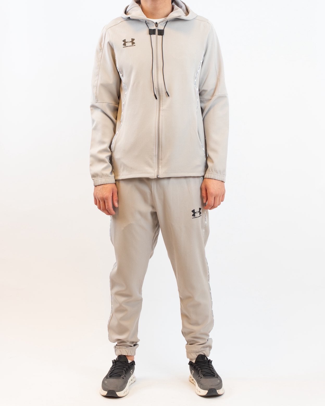 Rest partij asics/underarmour trainingspakken, Ophalen of Verzenden, Nieuw