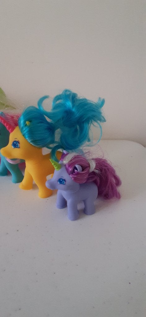 My Little Pony familie – 8 pony's, grote geeft licht, Ophalen of Verzenden, Gebruikt