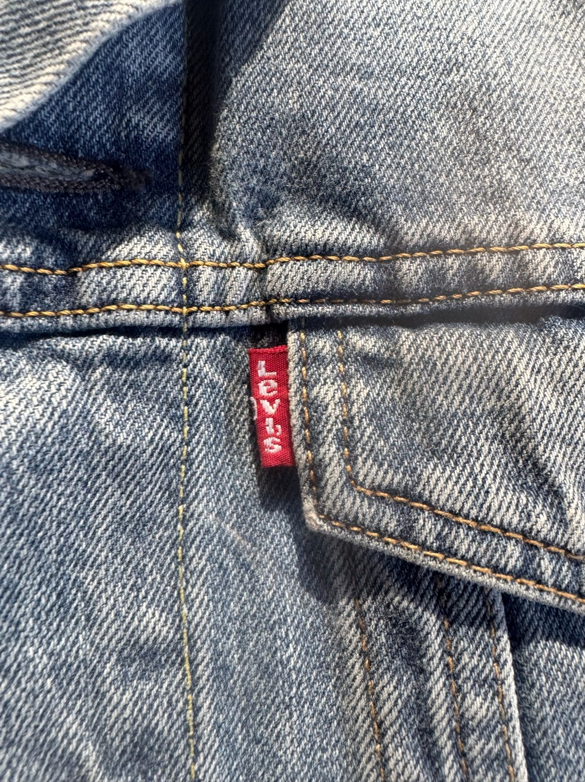 Levi's spijkerjasje maat S, Ophalen of Verzenden, Zo goed als nieuw, Maat 46 (S) of kleiner, Blauw