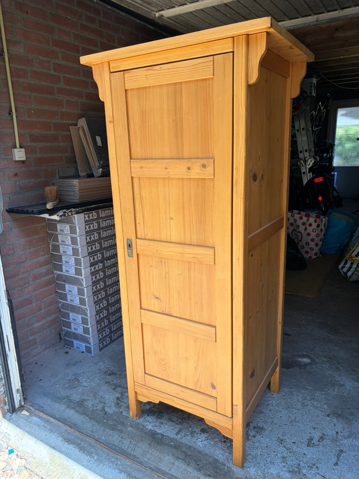 Massief houten (baby)kast, Antiek en Kunst, Ophalen