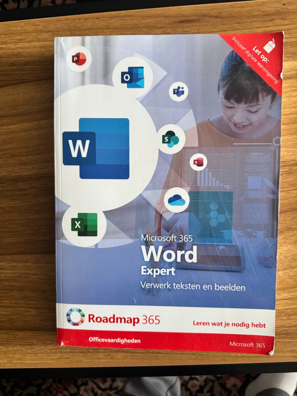 Microsoft 365 Roadmap 365 Expert Word, Boeken, Ophalen, Zo goed als nieuw, Niet van toepassing