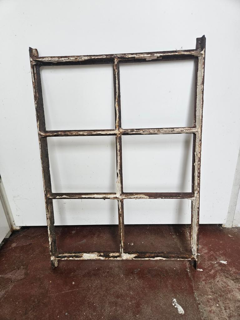 Oud raam ter decoratie, Huis en Inrichting, Ophalen, Metaal, Decoratieobject, Zo goed als nieuw