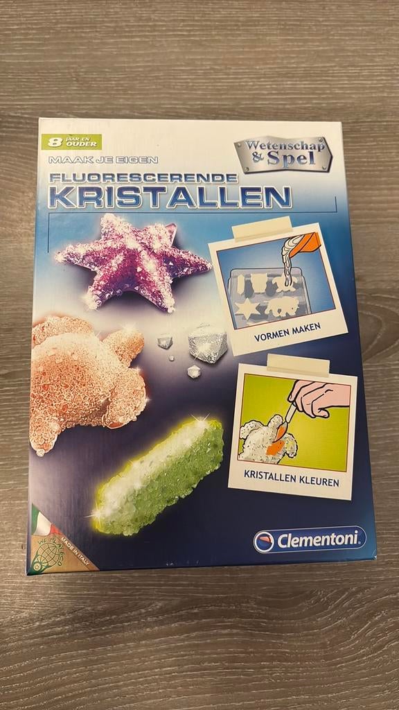 Clementoni wetenschap&spel fluorescerende kristallen Nieuw, Ophalen of Verzenden, Nieuw, Knutselen