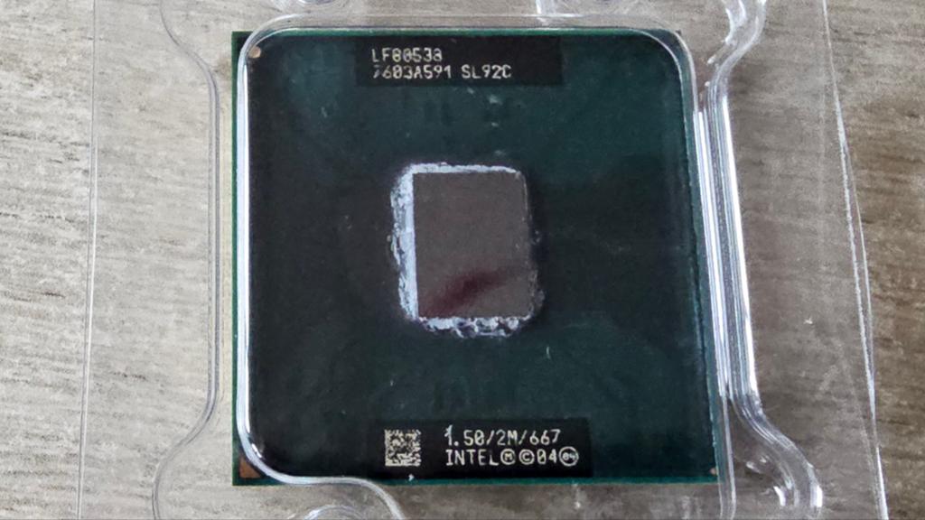 Intel Core Solo cpu 1,5 Ghz t1200 socket M, Computers en Software, Processors, Gebruikt, Minder dan 2 Ghz, Ophalen of Verzenden