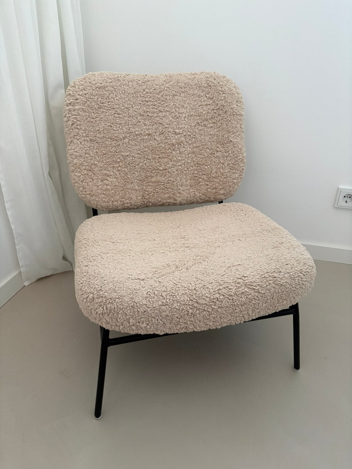 Zara Home teddy bouclé fauteuil crème | zwart metaal, Ophalen, Minder dan 75 cm, Zo goed als nieuw, Metaal