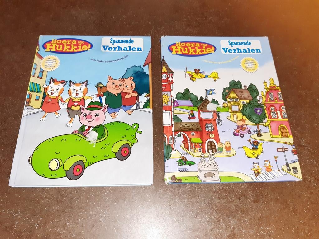Hoera voor hukkie Richard Scarry spannende verhalen, Boeken, Ophalen of Verzenden, Gelezen, Fictie algemeen