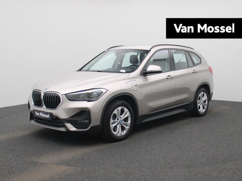 BMW X1 xDrive25e (180 kW) | NAVIGATIE | CRUISE CONTROL | ACH, Auto's, BMW, Bedrijf, Te koop, X1, 4x4, Airbags, Airconditioning