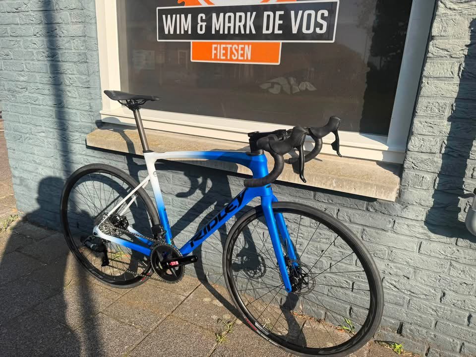 Nieuwe ridley fenix slic custom  maat m €2499,-, Fietsen en Brommers, Carbon, Nieuw, Meer dan 20 versnellingen, 53 tot 57 cm